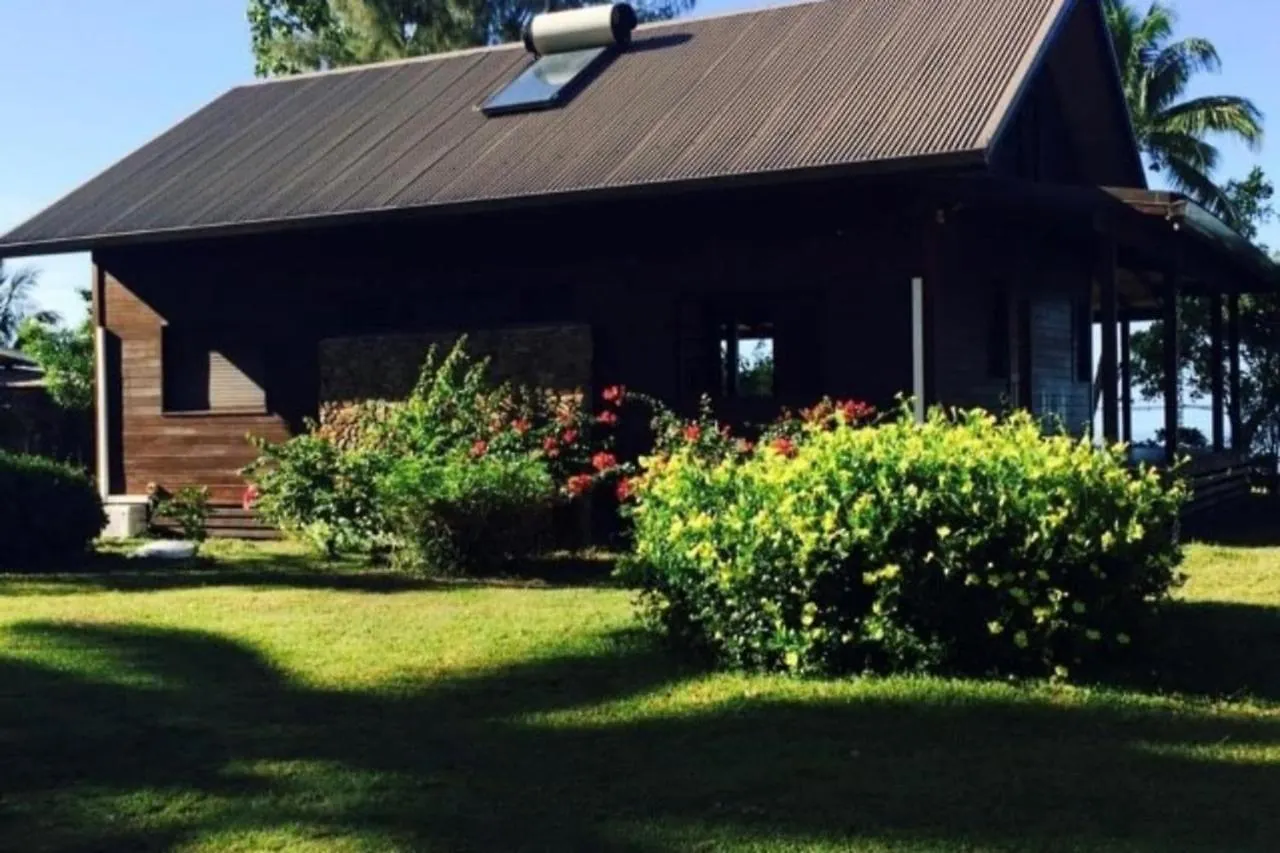Cottage Miti Reva Haapiti Hébergement de vacances